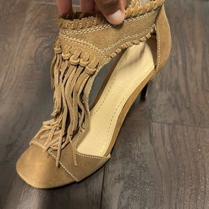Chinese Laundry Tan suede heels